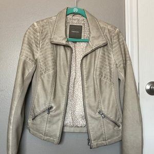 Womens Maurice’s faux leather jacket size small